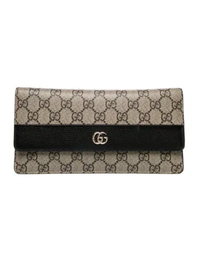 Pre-owned Gucci Gg Supreme Continental Wallet In Neutral