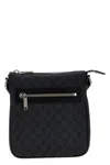 Gucci Gg Supreme Crossbody Bag In Black
