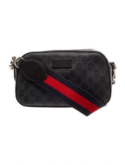 Pre-owned Gucci Gg Supreme Crossbody Bag In Black