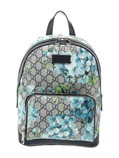 Pre-owned Gucci Gg Supreme Day Backpack Small In Neutrals