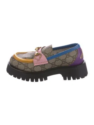 Pre-owned Gucci Gg Supreme Embroidered Accent Loafers In Neutral