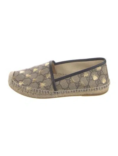 Pre-owned Gucci Gg Supreme Espadrilles In Neutral
