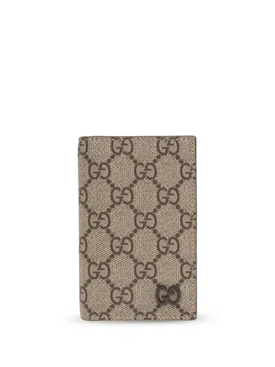 Gucci Gg Supreme Extended Card Holder
