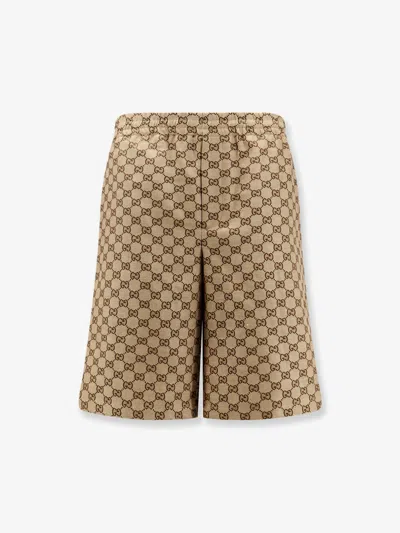 Gucci Gg Supreme Fabric Shorts In Neutral
