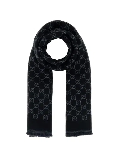 Gucci Gg Supreme Fringed Scarf In Black