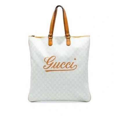 Pre-owned Gucci Gg Supreme Heritage Logo Flat Zip Tote In White