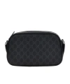 Gucci Gg Supreme Zipped Messenger Bag In Black