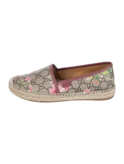 Pre-owned Gucci Gg Supreme Leather Trim Embellishment Espadrilles In Neutrals