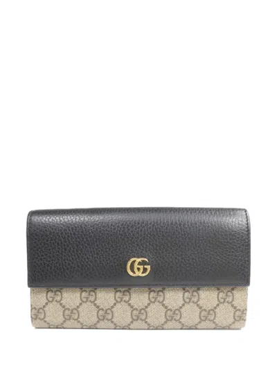 Pre-owned Gucci Gg Supreme Marmont Wallet In Neutral