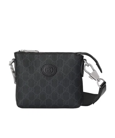 Gucci Gg Supreme Messenger Bag In Black