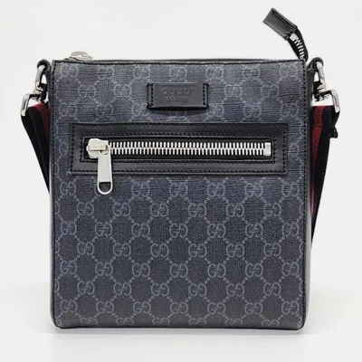 Pre-owned Gucci Gg Supreme Messenger Bag Small (523599)) In Black