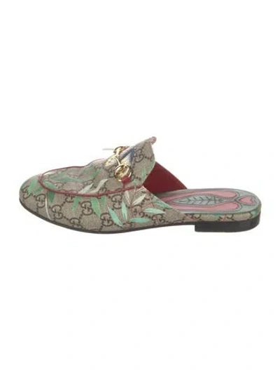 Pre-owned Gucci Gg Supreme Mules In Neutral
