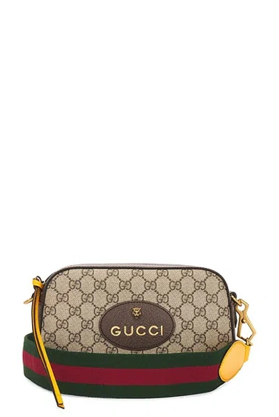 Gucci Gg Supreme Neo Vintage Shoulder Bag In Burgundy