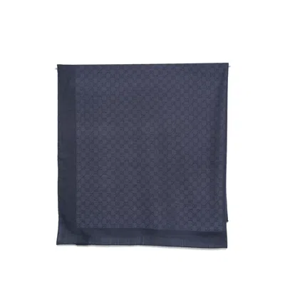 Gucci Gg Supreme Patterned Wool Scarf In Black