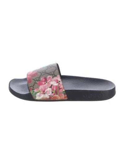Pre-owned Gucci Gg Supreme Slides In Blue