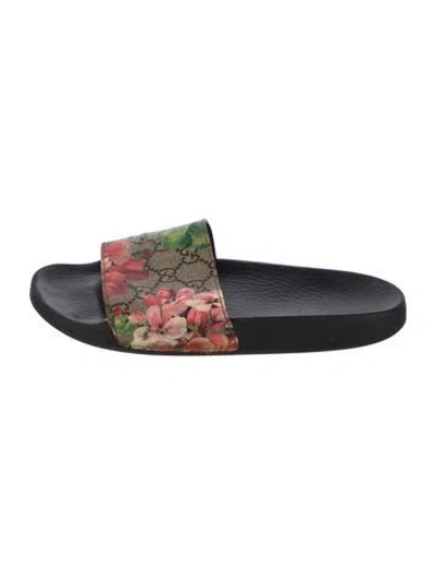 Pre-owned Gucci Gg Supreme Slides In Pink