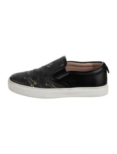 Pre-owned Gucci Gg Supreme Sneakers In Black