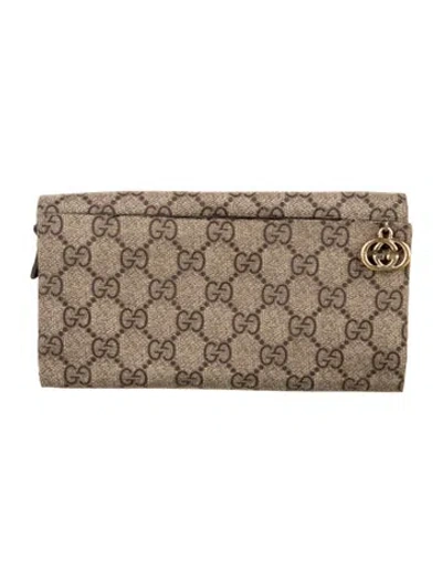 Pre-owned Gucci Gg Supreme Wallet In Neutral