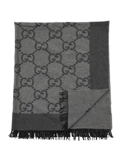 Pre-owned Gucci Gg Throw Blanket In Grey