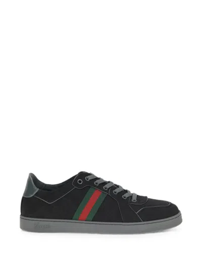 Gucci Gg Canvas Low Top Lace Up Sneakers In Gray