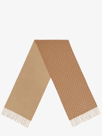 Gucci Gg Wool And Cashmere Scarf In Sand