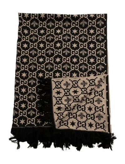 Pre-owned Gucci Gg Wool- Blend Throw Blanket In Neutrals