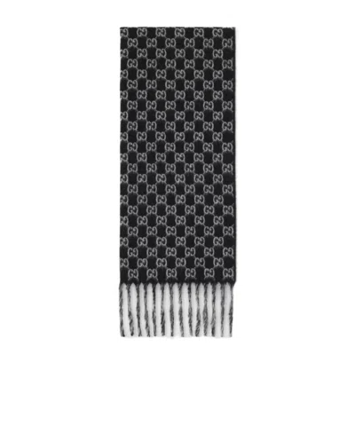 Gucci Gg Wool And Cashmere Scarf In Gray