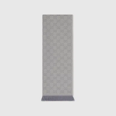 Gucci Gg Wool Scarf In Gray