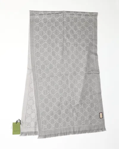 Gucci Gg Wool Scarf In Gray