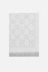 Gucci Gg Jacquard Knitted Scarf In Light Grey