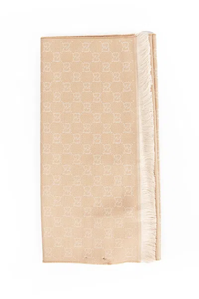 Gucci Gg Wool Scarf In Neutral