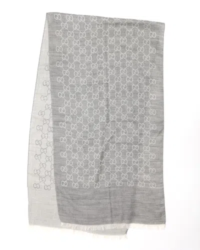 Gucci Gg Wool Shawl In Gray