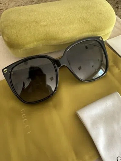 Pre-owned Gucci Gg0022s_001 Women's Sunglasses In Gray