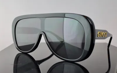 Pre-owned Gucci Gg1370s Black / Grey Lens Pilot Oversized Sunglasses 100% Uv In Gray