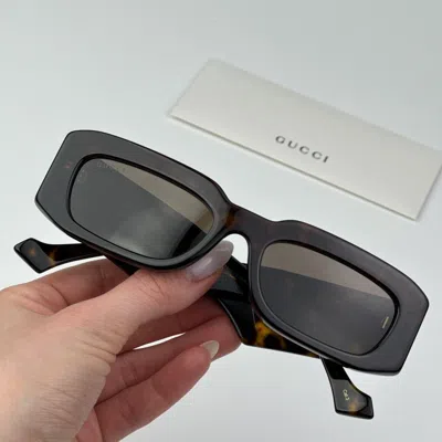 Pre-owned Gucci Gg1426s 002 Dark Havana Brown Unisex Rectangle Sunglasses Gg 1426s