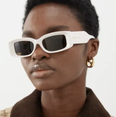Pre-owned Gucci Gg1528s-003 Ivory Sunglasses