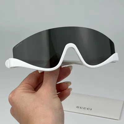 Pre-owned Gucci Gg1650s 007 White Grey Unisex Shield Mask Sunglasses Gg 1650s In Gray