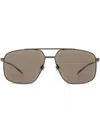 Gucci Eyewear Sunglasses In 灰色