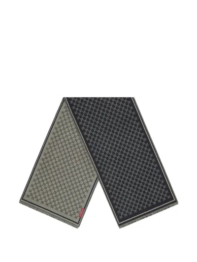 Gucci Gg-jacquard Wool Scarf In Gray