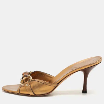 Pre-owned Gucci Gold Leather Horsebit Slide Sandals Size 38