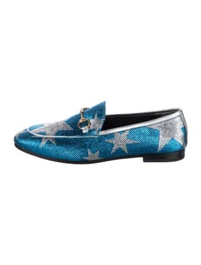 Pre-owned Gucci Graphic Print Loafers In Blue/metallic/silver