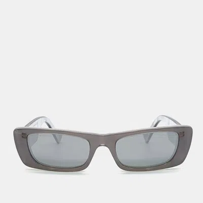 Pre-owned Gucci Grey Sunglasses In Gray