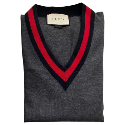 Pre-owned Gucci Grey Wool V-neck Sweater In Gray