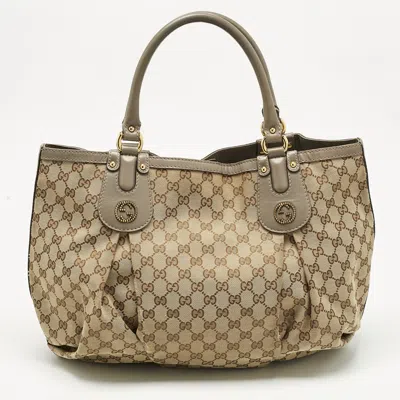 Pre-owned Gucci Grey/beige Gg Canvas And Leather Large Scarlett Stud Tote In Gray