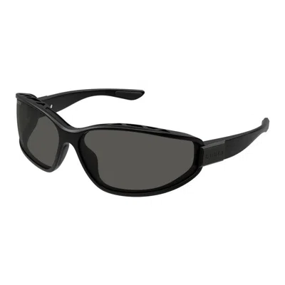 Gucci Gg2011s 001 In Black