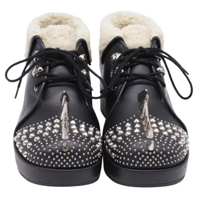 Pre-owned Gucci Harlem Spike Shear-lined Ankle Boots In Black Leather