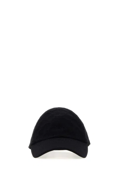 Gucci Hat W Skylar Base In Gold