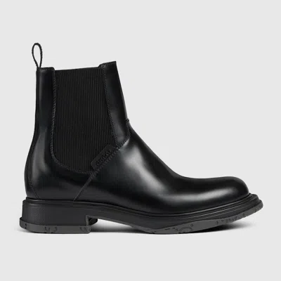 Gucci Men's Ankle Boot With Tonal Logo In Black