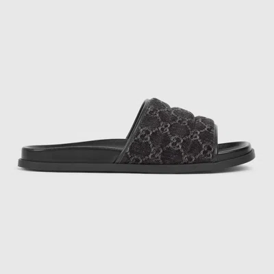 Gucci Logo-pattern Quilted Sandals In Black