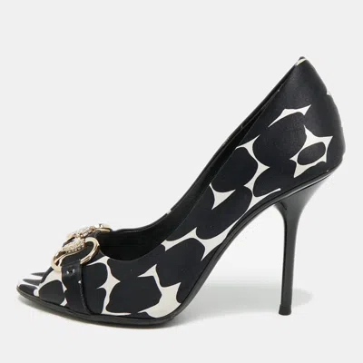Pre-owned Gucci Hollywood Size 36.5 Black/white Satin Horsebit Peep Toe Pumps